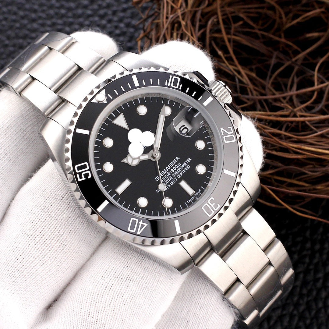 black dial submariner watch